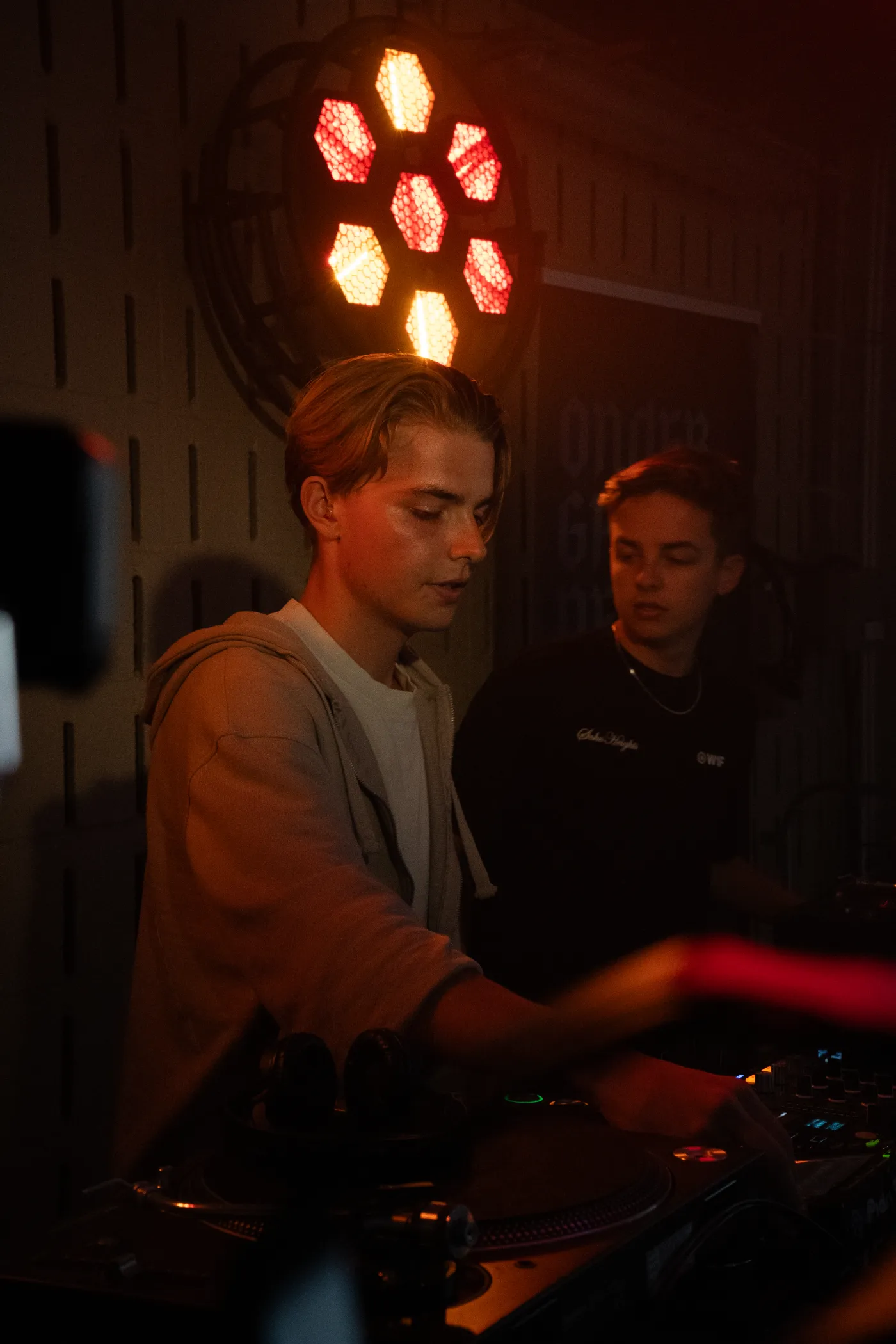 Elliot Kings